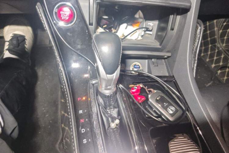 Used Honda Spirior 2015 2.0L Collector's Edition Gear Lever
