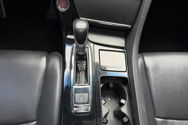Used Honda Spirior 2015 2.4L Si Gear Lever