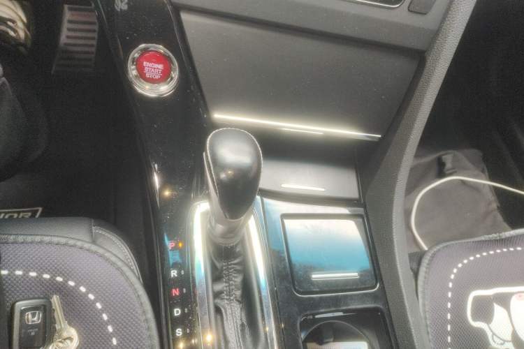 Used Honda Spirior 2015 2.0L Collector's Edition Gear Lever