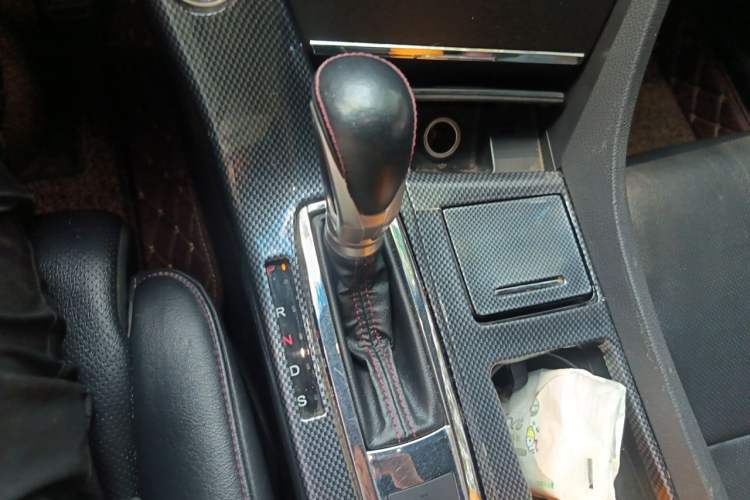 Used Honda Spirior 2015 2.4L Si Gear Lever