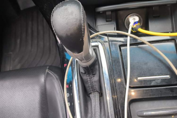 Used Honda Spirior 2015 2.0L Collector's Edition Gear Lever