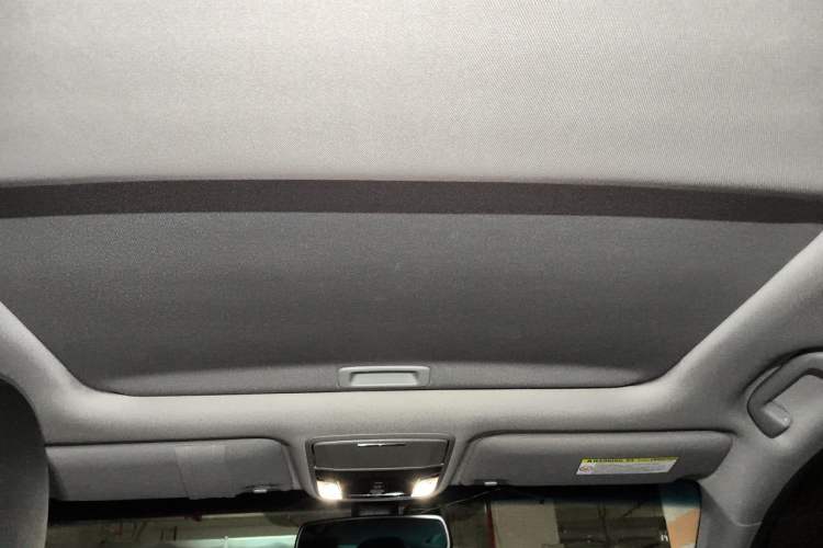 Used Honda Spirior 2015 2.0L Prestige Edition Headliner