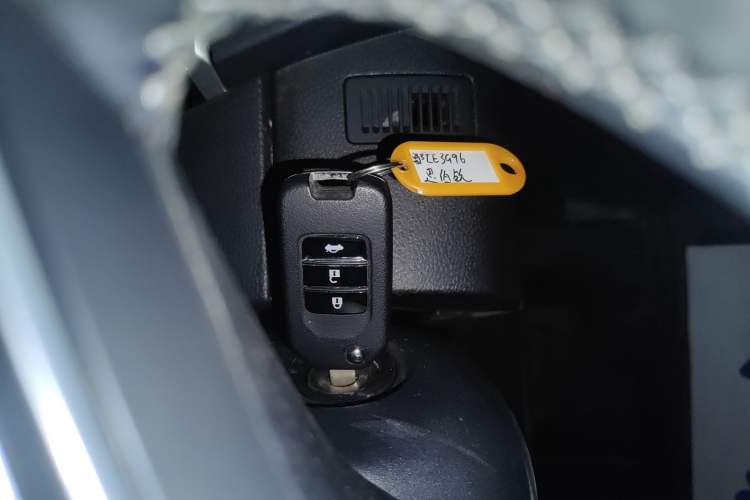 Used Honda Spirior 2015 2.0L Prestige Edition Interior 1