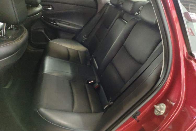 Used Honda Spirior 2015 2.0L Prestige Edition Interior 4