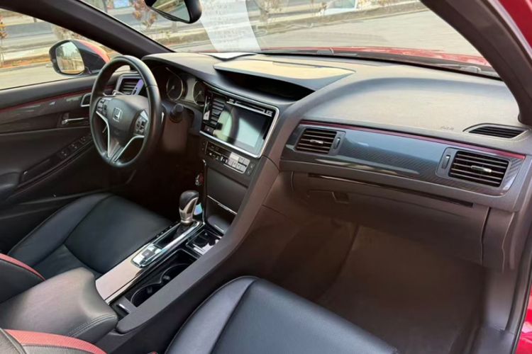Used Honda Spirior 2015 2.4L Si Interior 5