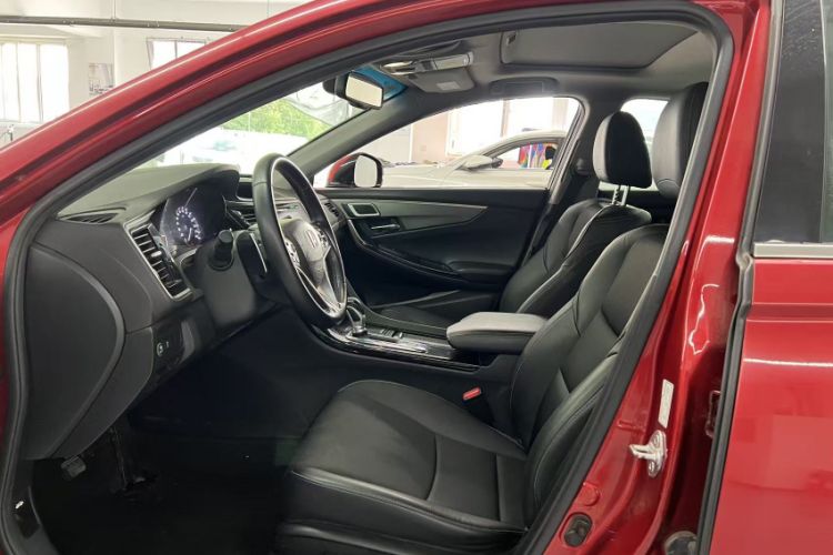 Used Honda Spirior 2015 2.0L Prestige Edition Interior 5