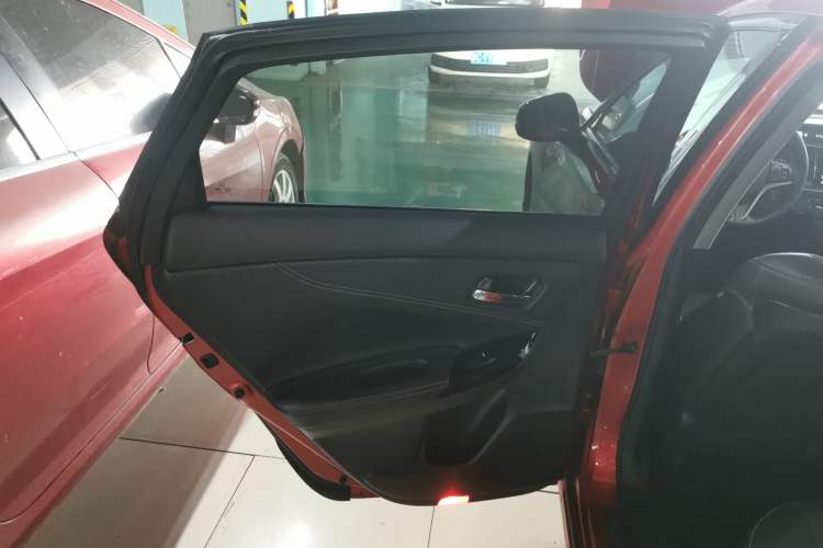 Used Honda Spirior 2015 2.0L Prestige Edition Interior 8