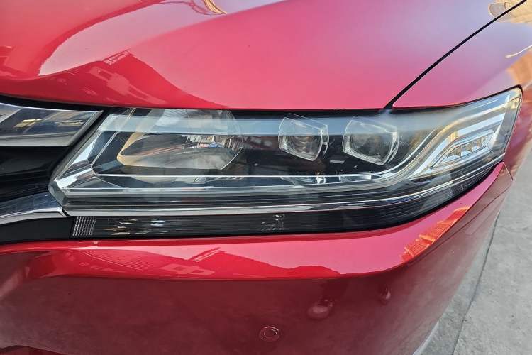 Used Honda Spirior 2015 2.0L Prestige Edition Left Front Headlight