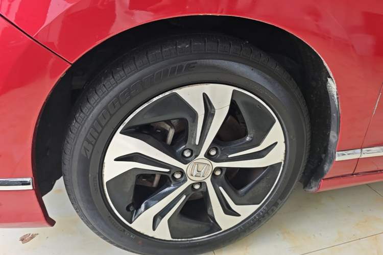 Used Honda Spirior 2015 2.4L Prestige Edition Left Front Wheel Hub