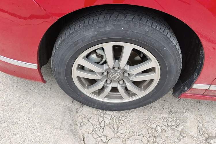 Used Honda Spirior 2015 2.0L Prestige Edition Left Front Wheel Hub