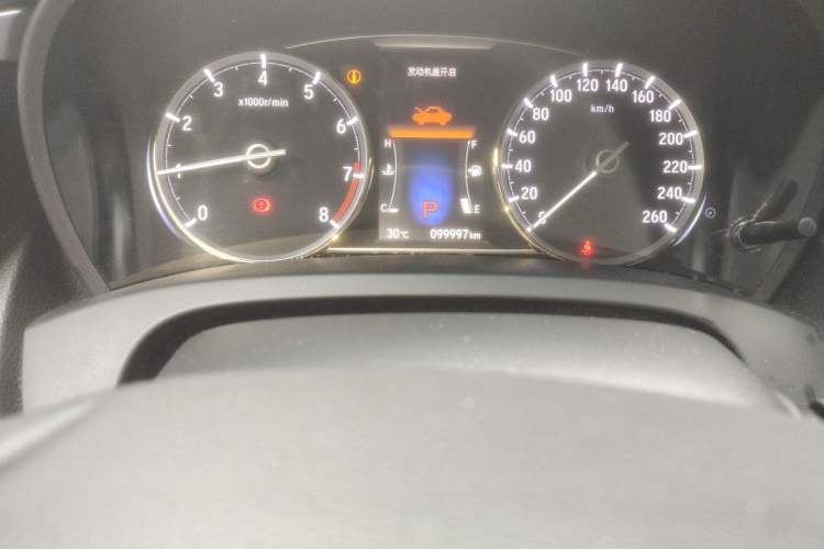 Used Honda Spirior 2015 2.0L Collector's Edition Odometer Close Up