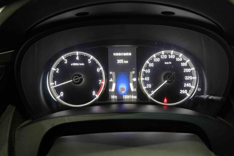 Used Honda Spirior 2015 2.0L Prestige Edition Odometer Close Up