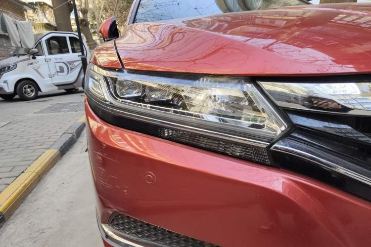 Used Honda Spirior 2015 2.4L Prestige Edition Right Front Headlight