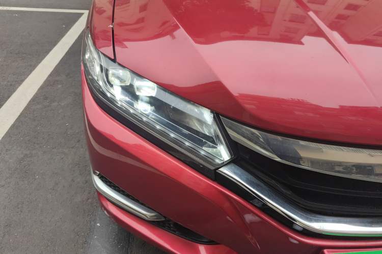 Used Honda Spirior 2015 2.0L Prestige Edition Right Front Headlight