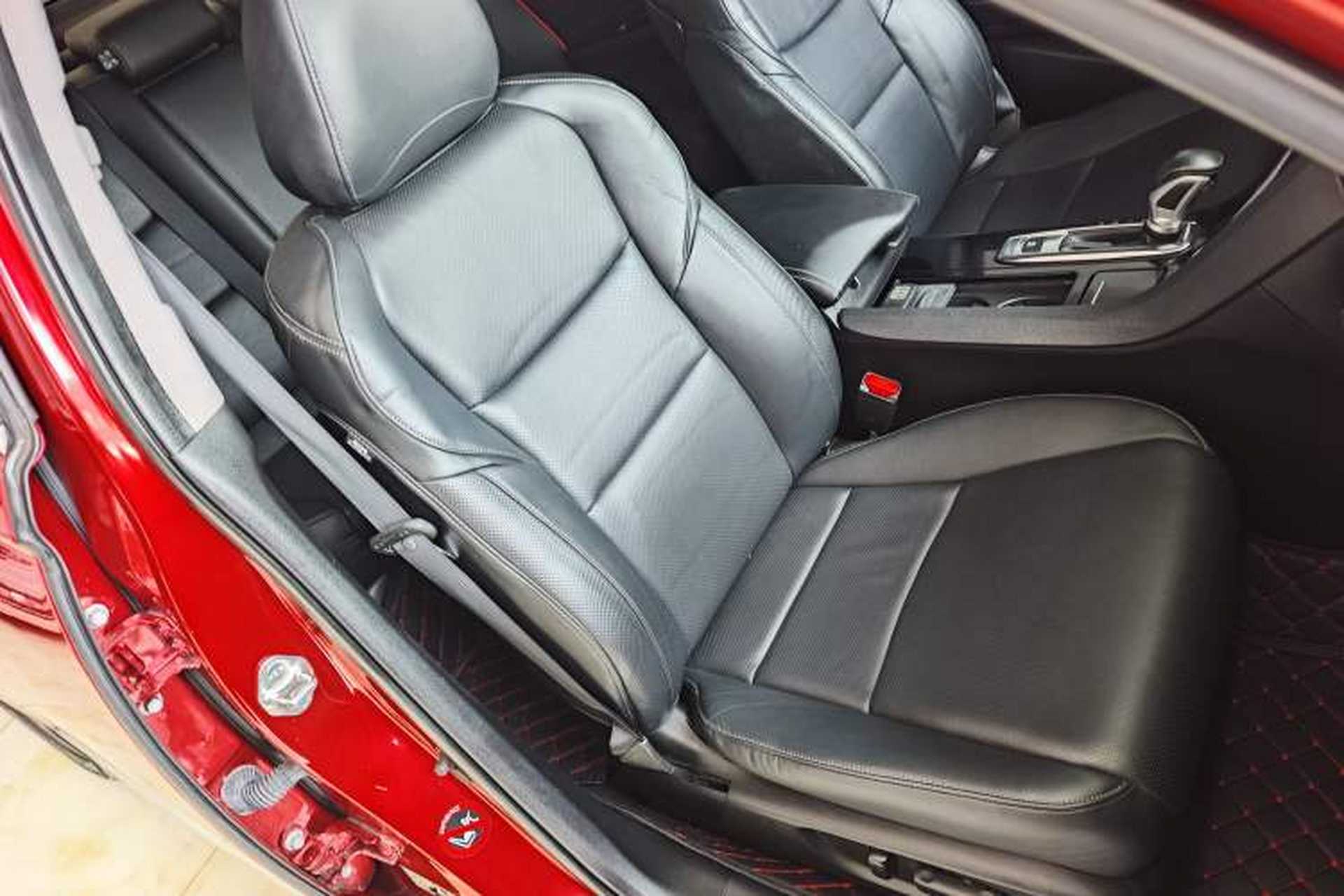 Used Honda Spirior 2015 2.4L Prestige Edition Right Front Seat
