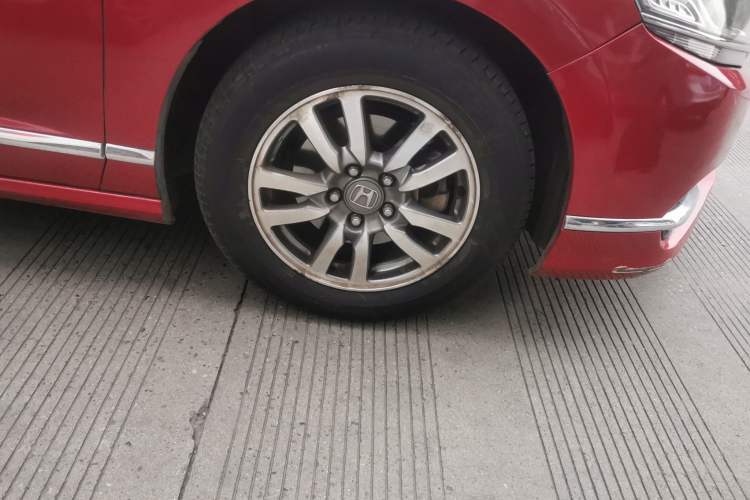 Used Honda Spirior 2015 2.0L Prestige Edition Right Front Wheel Hub