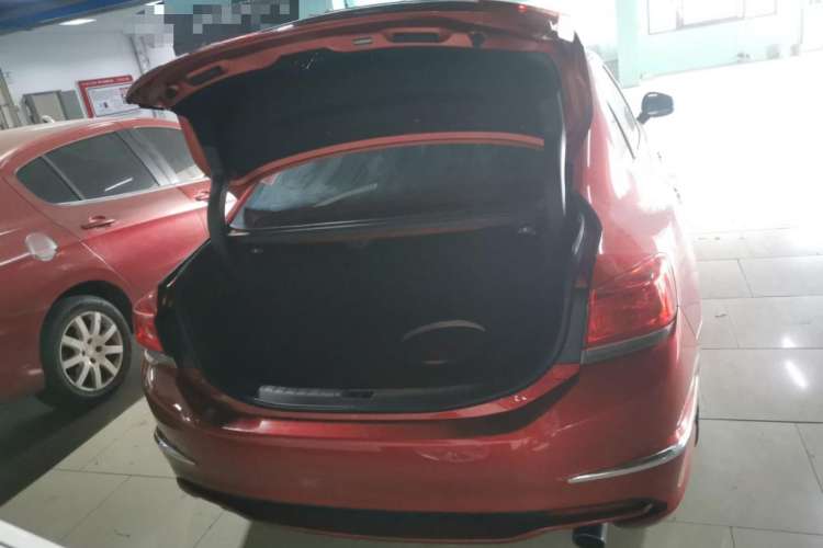 Used Honda Spirior 2015 2.0L Prestige Edition Trunk