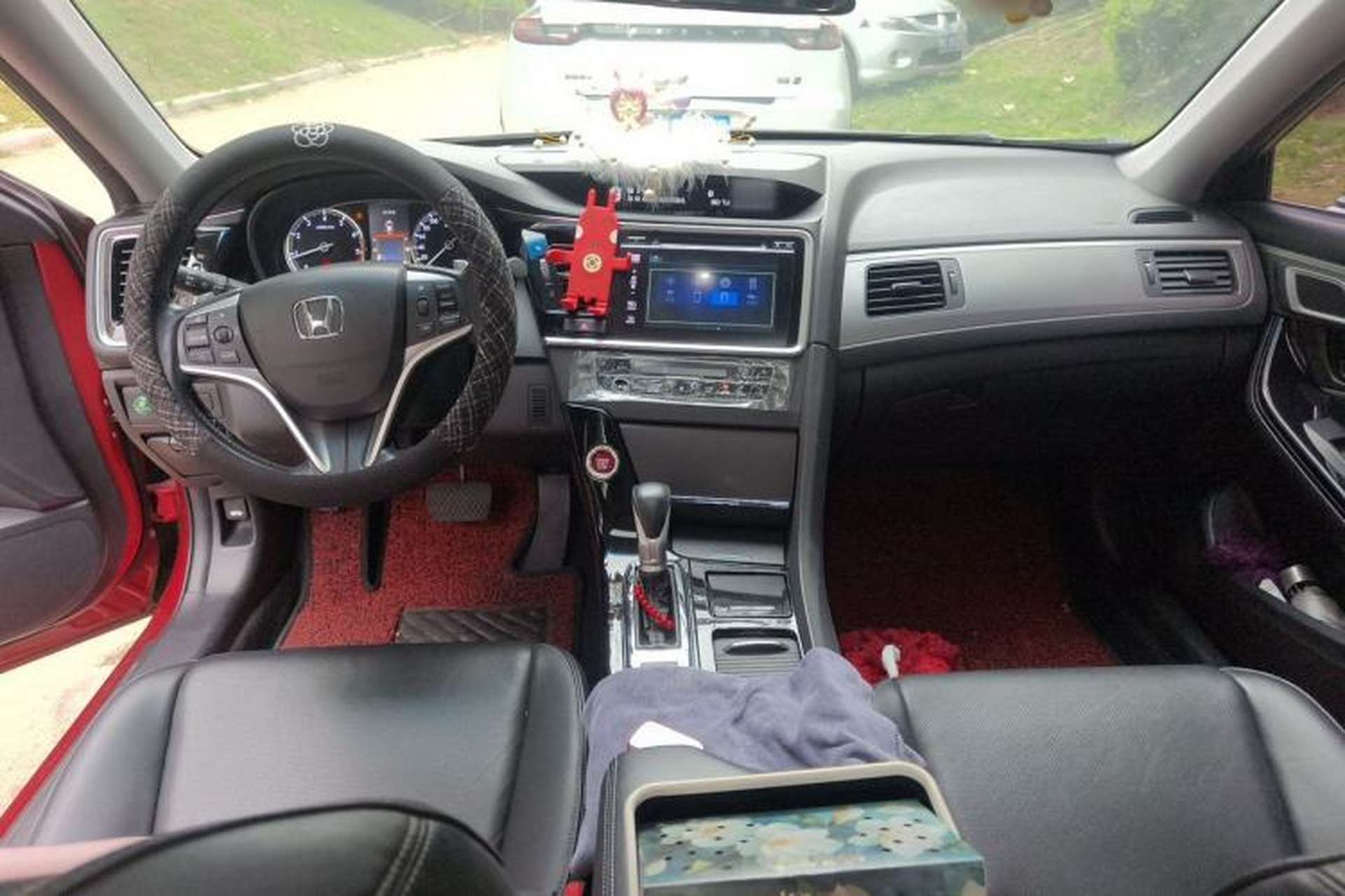 Used Honda Spirior 2015 2.0L Collector's Edition Center Console