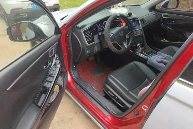 Used Honda Spirior 2015 2.0L Collector's Edition Driver Seat