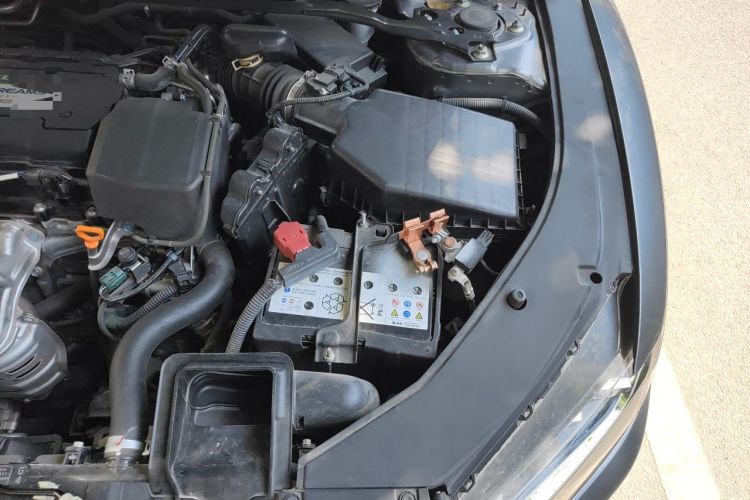 Used Honda Spirior 2015 2.4L Prestige Edition Engine Bay Left
