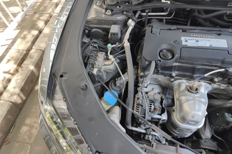 Used Honda Spirior 2015 2.4L Prestige Edition Engine Bay Right