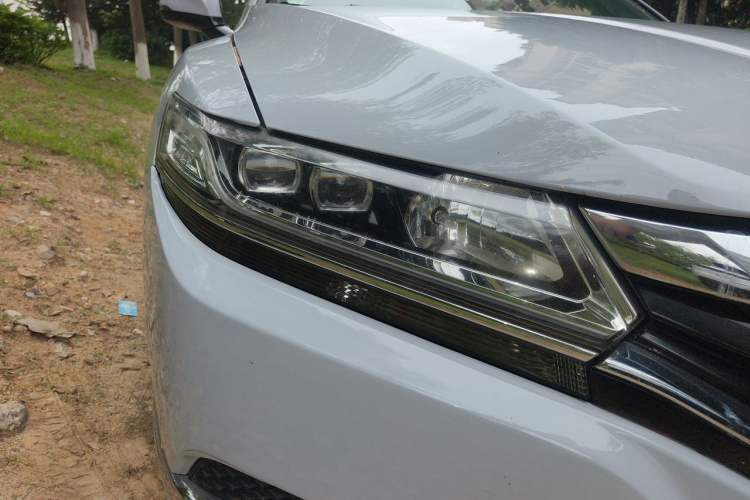 Used Honda Spirior 2015 2.0L Collector's Edition Right Front Headlight