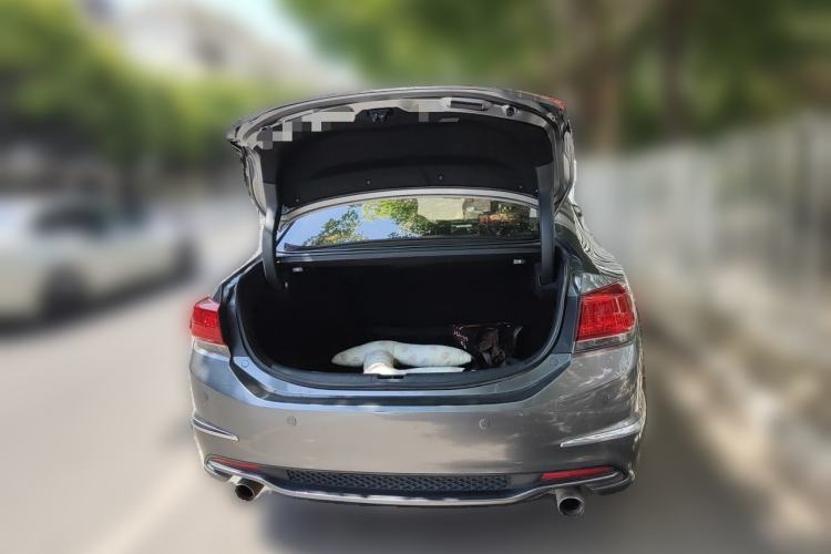Used Honda Spirior 2015 2.4L Prestige Edition Trunk