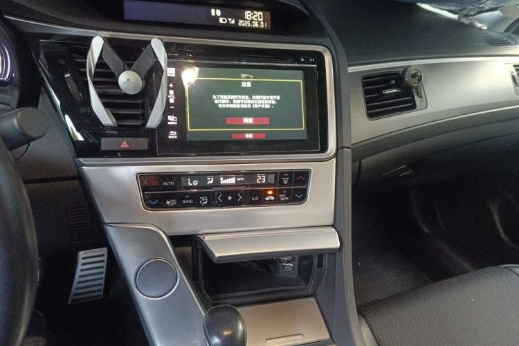Used Honda Spirior 2015 2.0L Prestige Edition Audio And AC Panel