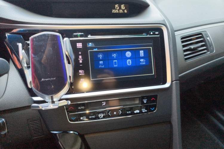 Used Honda Spirior 2015 2.0L Prestige Edition Audio And AC Panel