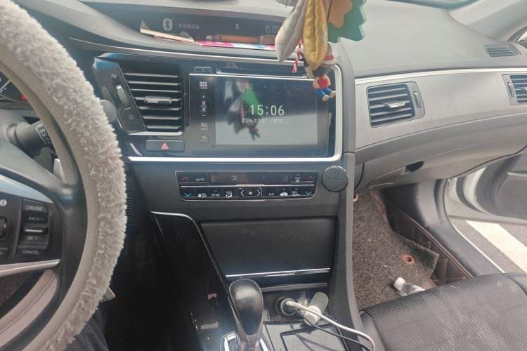 Used Honda Spirior 2015 2.0L Prestige Edition Audio And AC Panel