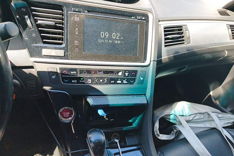 Used Honda Spirior 2015 2.4L Prestige Edition Audio And AC Panel