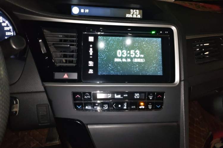 Used Honda Spirior 2015 2.0L Luxury Edition Audio And AC Panel