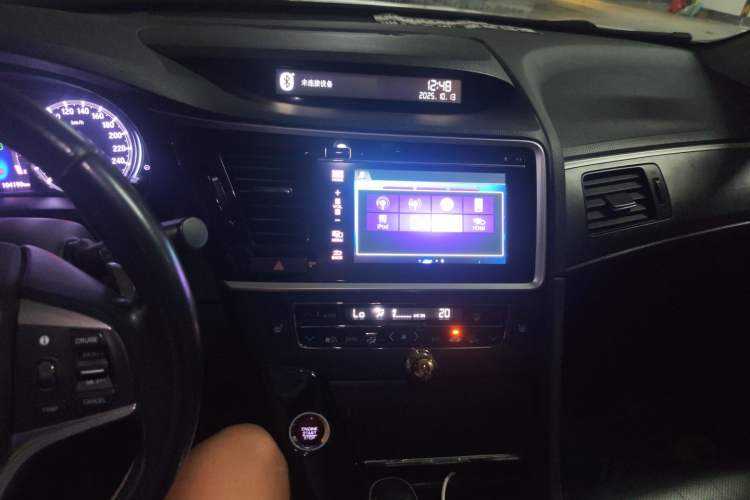 Used Honda Spirior 2015 2.0L Collector's Edition Audio And AC Panel