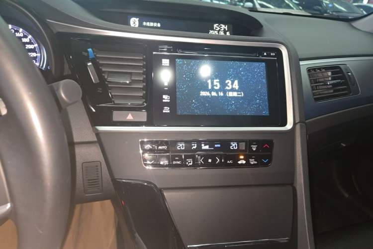 Used Honda Spirior 2015 2.0L Prestige Edition Audio And AC Panel