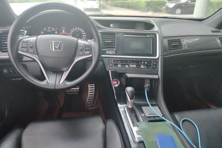 Used Honda Spirior 2015 2.4L Si Center Console
