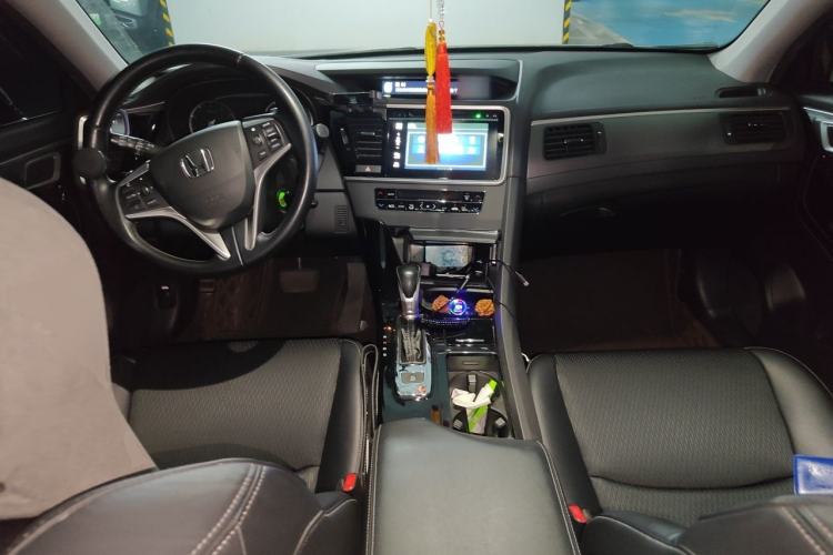 Used Honda Spirior 2015 2.0L Prestige Edition Center Console
