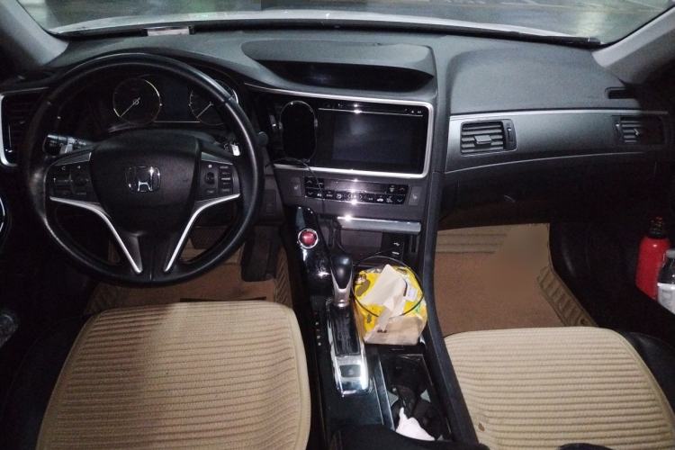 Used Honda Spirior 2015 2.0L Collector's Edition Center Console