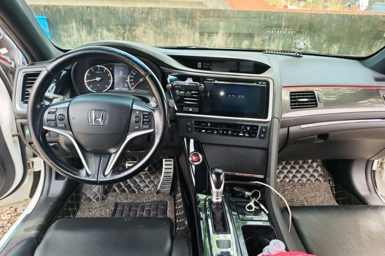Used Honda Spirior 2015 2.4L Si Center Console