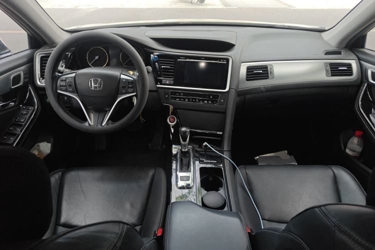 Used Honda Spirior 2015 2.4L Prestige Edition Center Console
