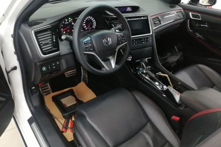 Used Honda Spirior 2015 2.4L Si Center Console