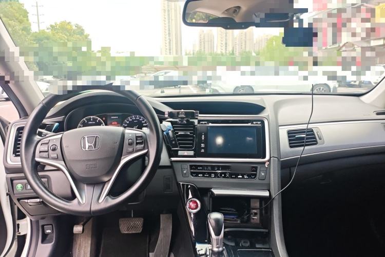 Used Honda Spirior 2015 2.0L Collector's Edition Center Console