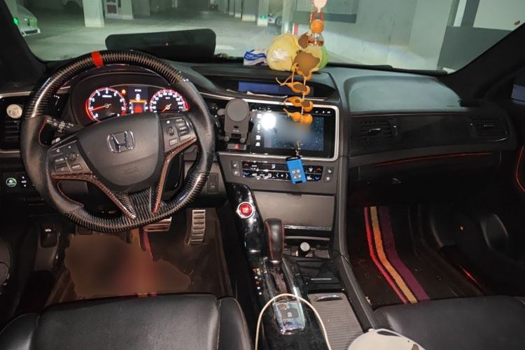 Used Honda Spirior 2015 2.4L Si Center Console