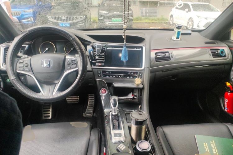 Used Honda Spirior 2015 2.4L Si Center Console