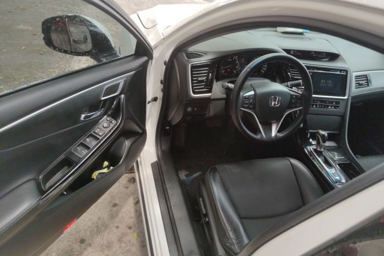 Used Honda Spirior 2015 2.0L Prestige Edition Driver Seat