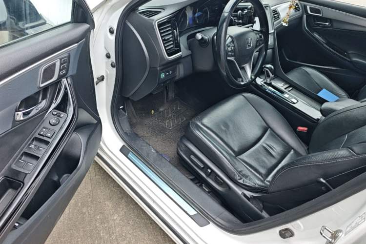 Used Honda Spirior 2015 2.4L Prestige Edition Driver Seat
