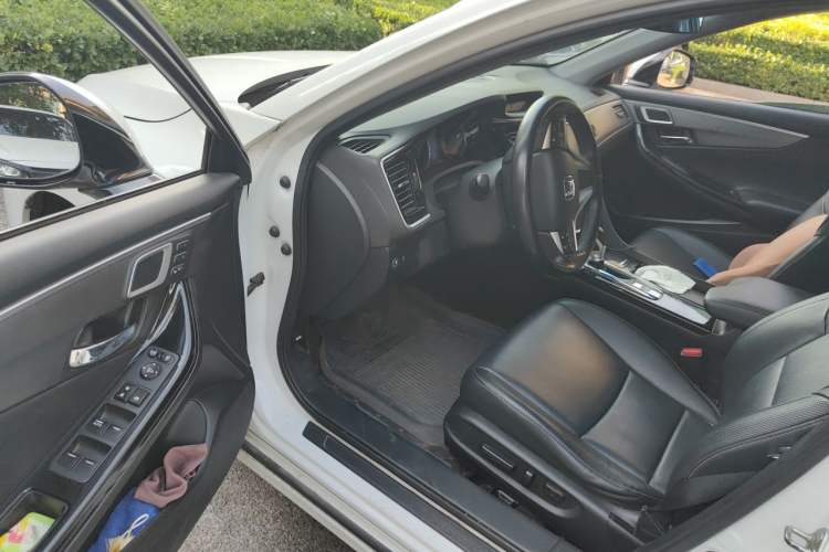 Used Honda Spirior 2015 2.0L Collector's Edition Driver Seat