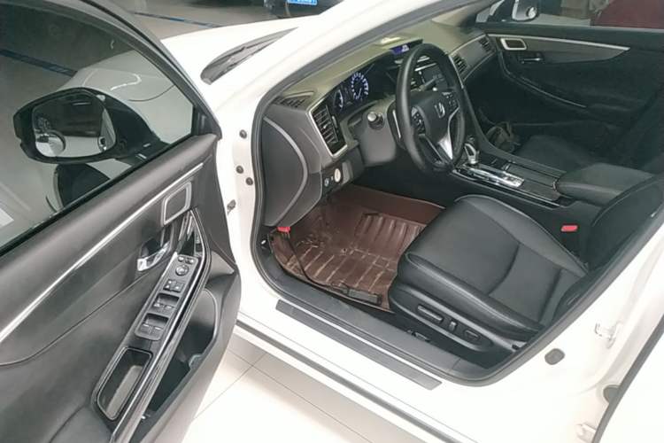 Used Honda Spirior 2015 2.0L Prestige Edition Driver Seat
