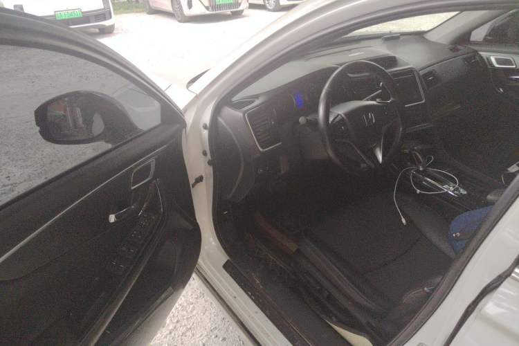 Used Honda Spirior 2015 2.0L Prestige Edition Driver Seat
