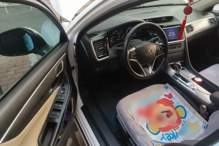 Used Honda Spirior 2015 2.0L Luxury Edition Driver Seat