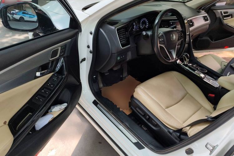 Used Honda Spirior 2015 2.4L Prestige Edition Driver Seat